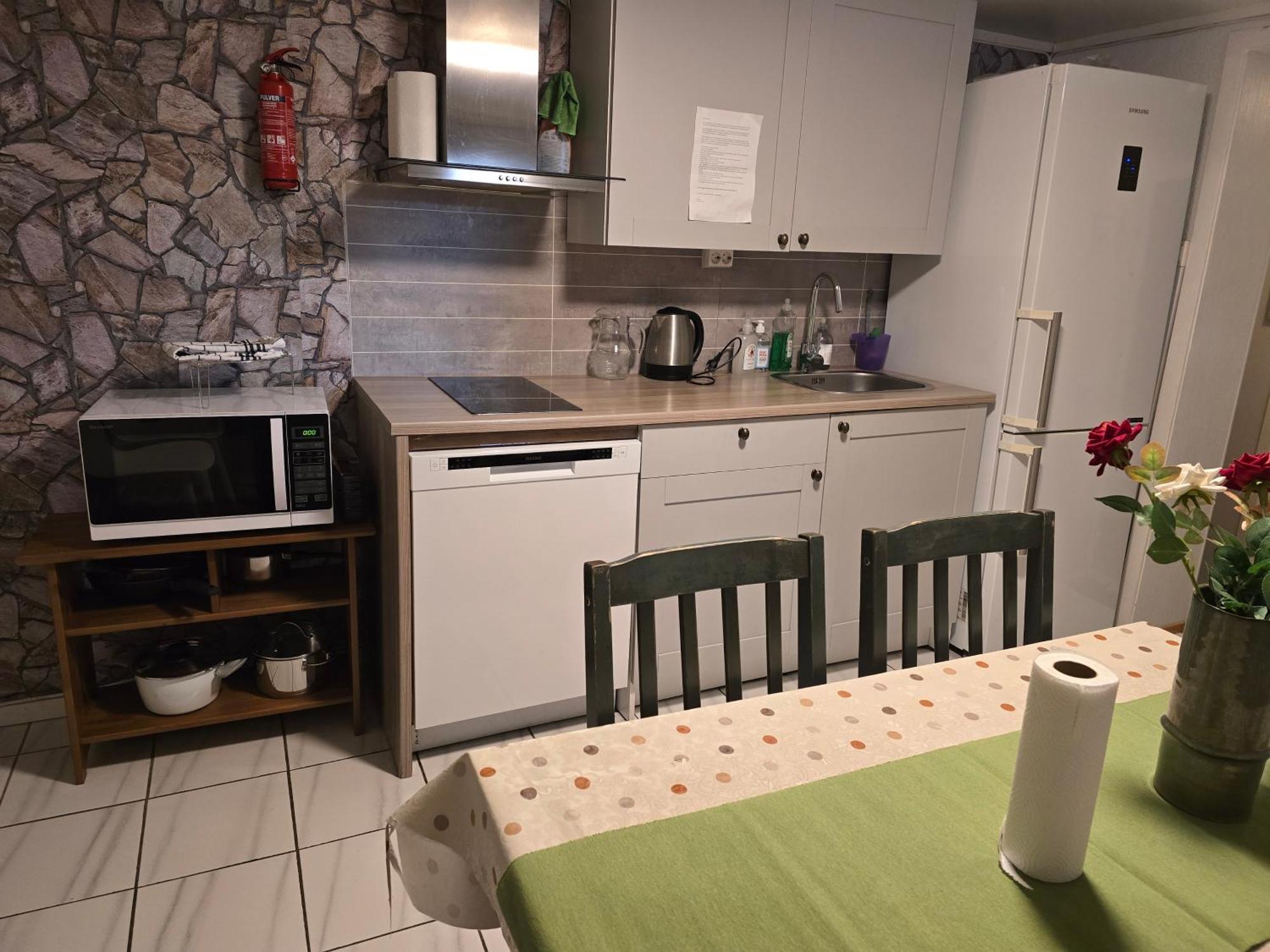 Feelhome 2 Bedrooms Apartment Vidarsveg Tromso Bagian luar foto